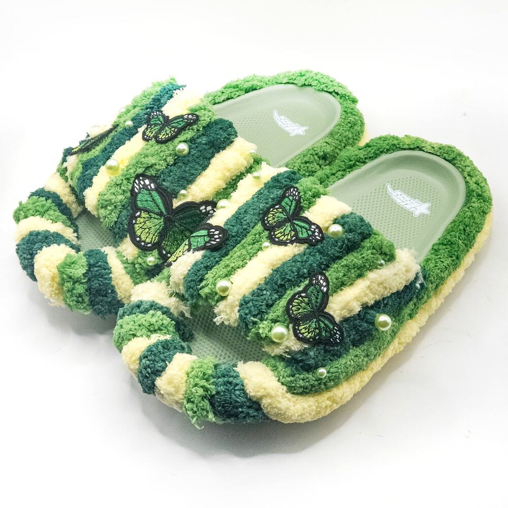 The Superstar Store Mother Nature Crochet Yarn Slides Green Size 9 Boho - Picture 2 of 9